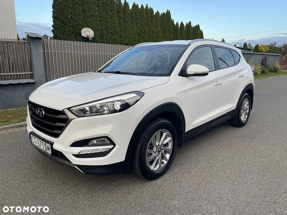 Hyundai Tucson 2.0 CRDI BlueDrive GO 2WD - 27