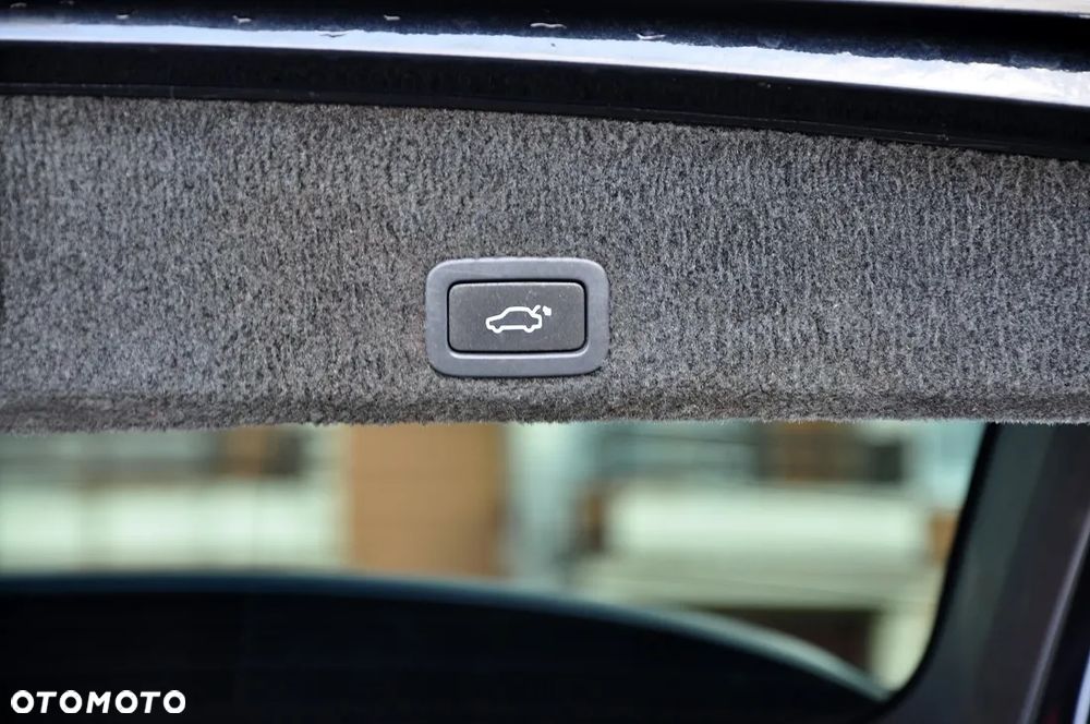 Volvo XC 60 D4 AWD Geartronic Summum - 32