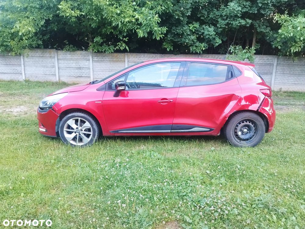 Renault Clio 1.2 16V 75 LIMITED 2018 - 4