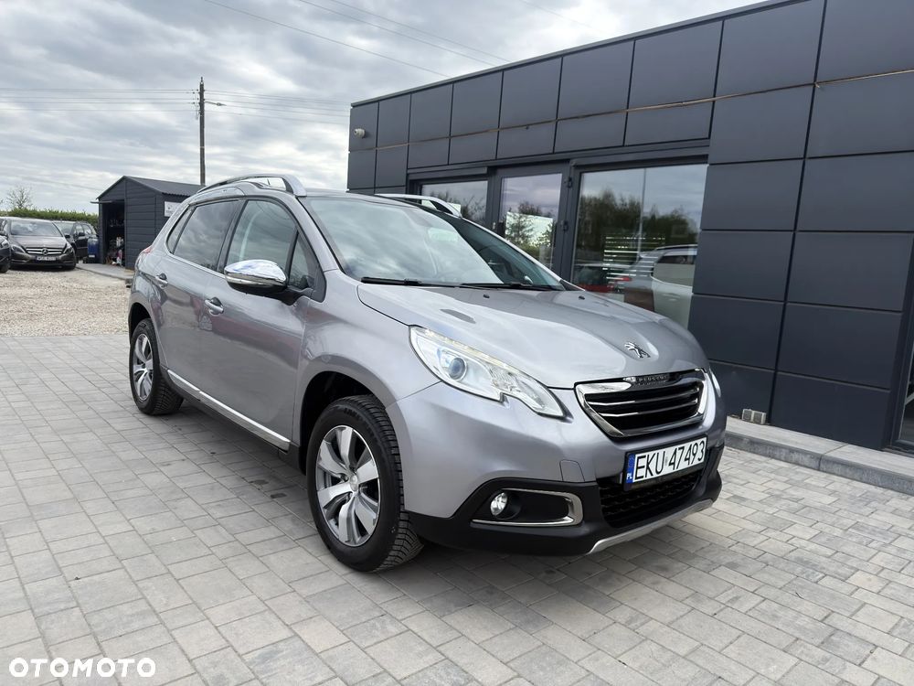 Peugeot 2008 1.2 Pure Tech GPF Allure S&S - 15