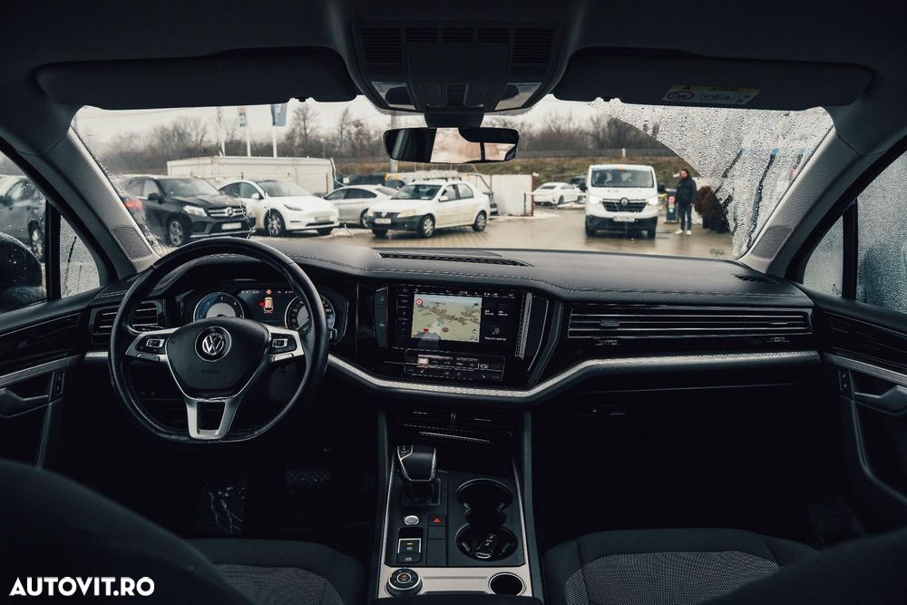 Volkswagen Touareg - 6