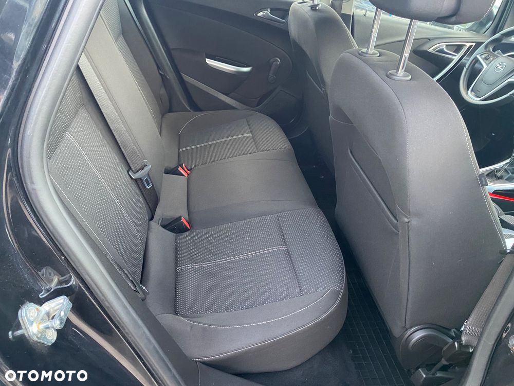 Opel Astra 1.4 Turbo Sport - 28