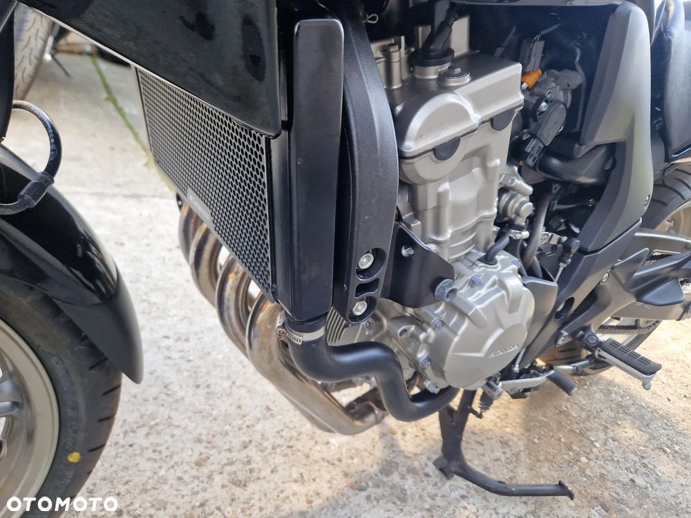 Honda CBF - 36