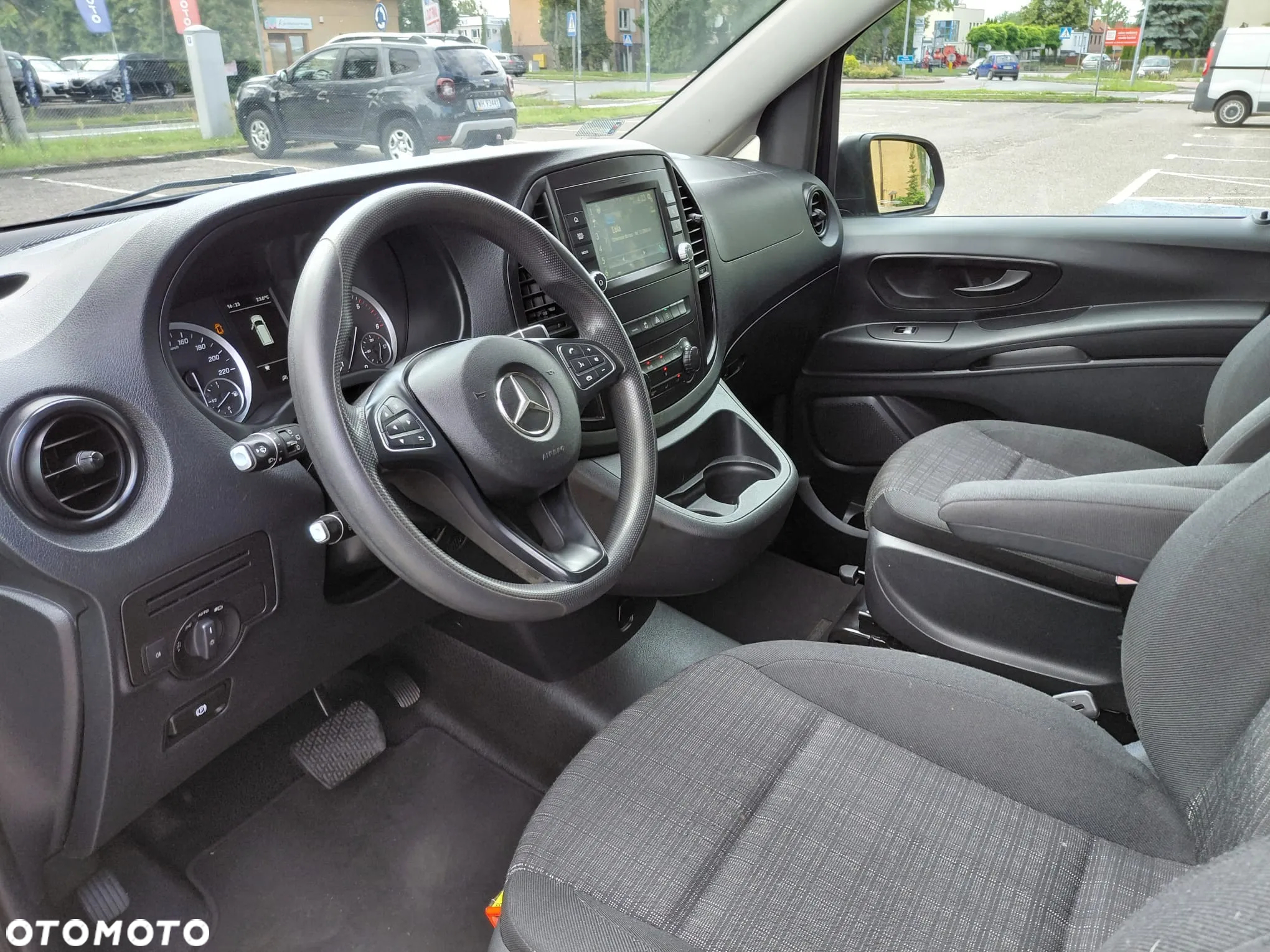 Mercedes-Benz Vito - 15