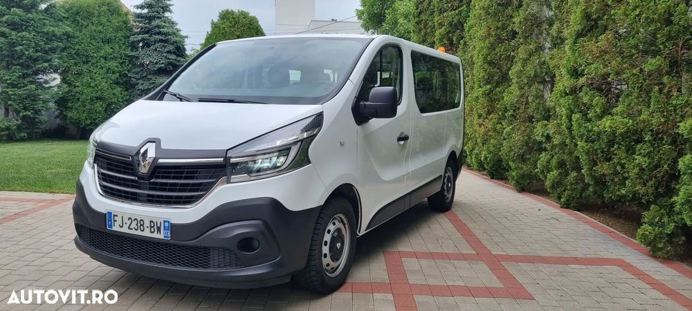 Renault Trafic - 1