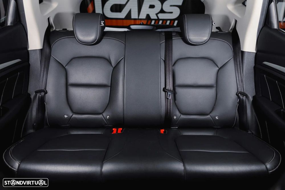 MG ZS EV 44.5 kWh Luxury - 23