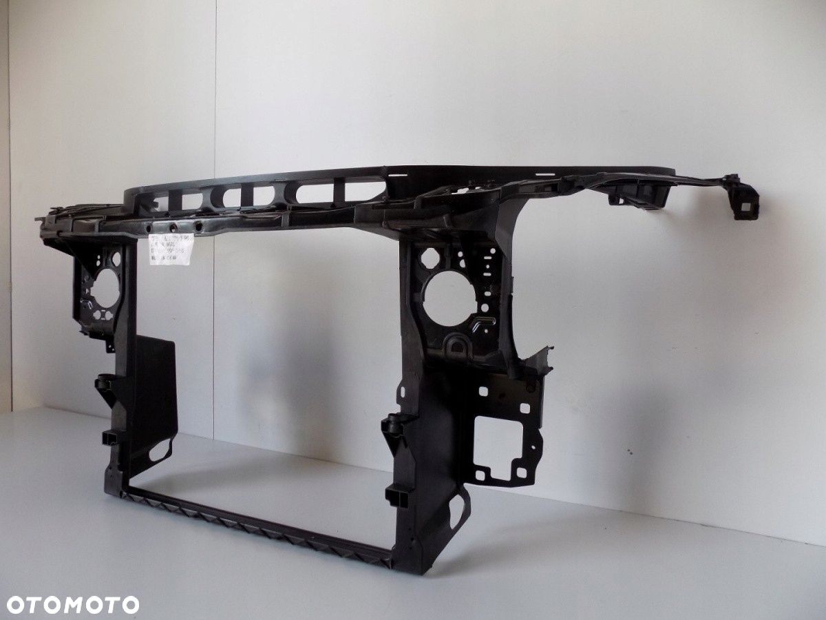 Mercedes W166 GL / ML Pas Przedni - 3675 - 3
