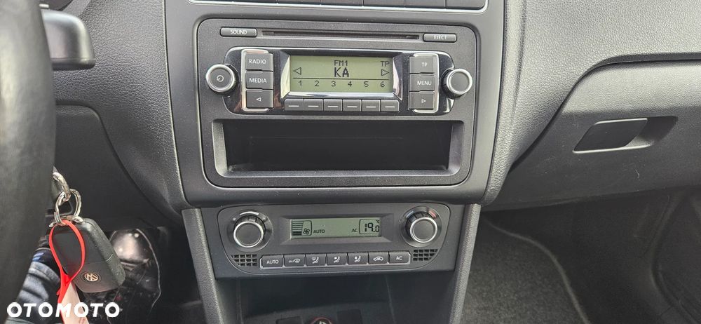 Volkswagen Polo 1.2 Entry - 13