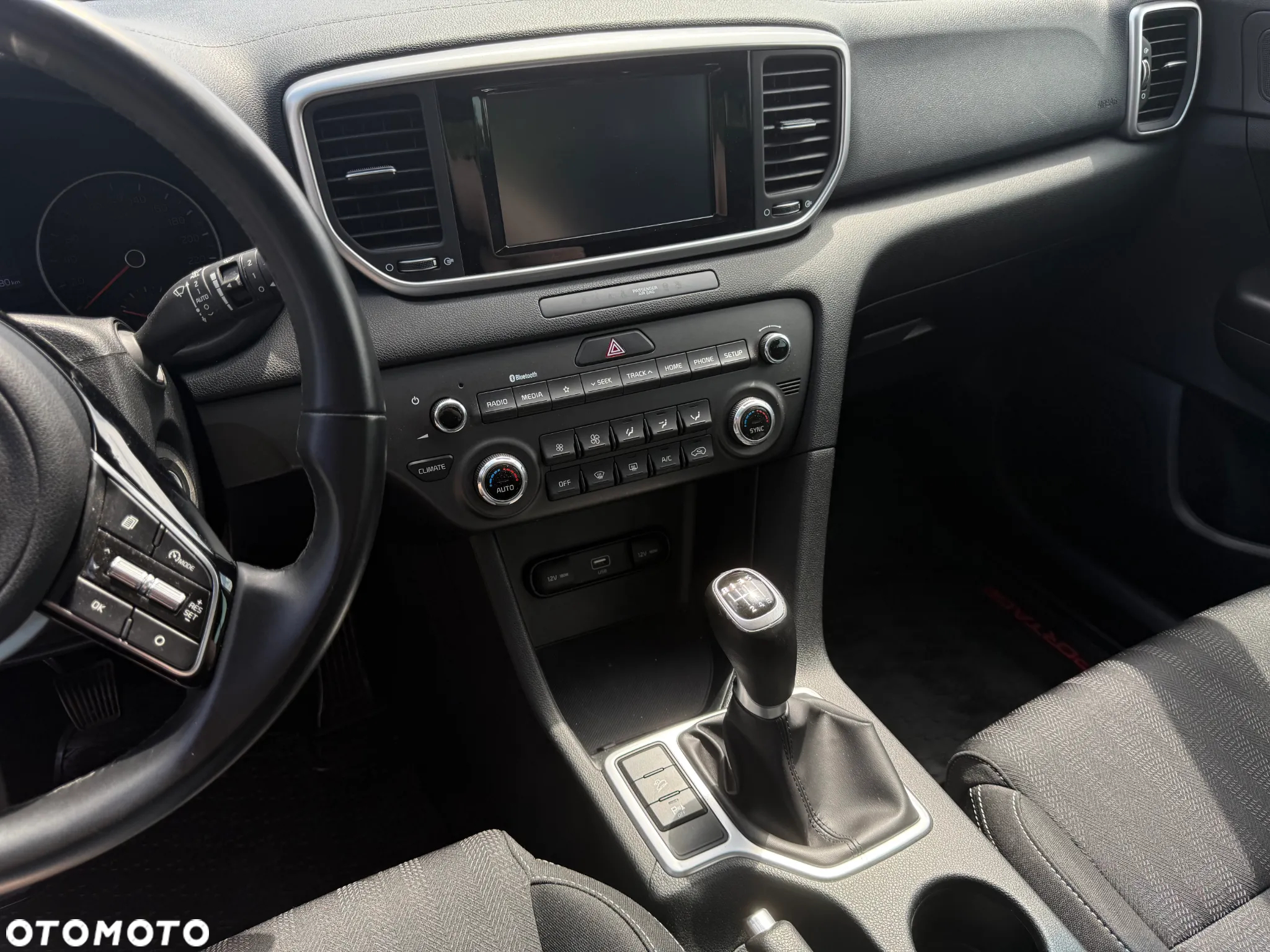 Kia Sportage - 14