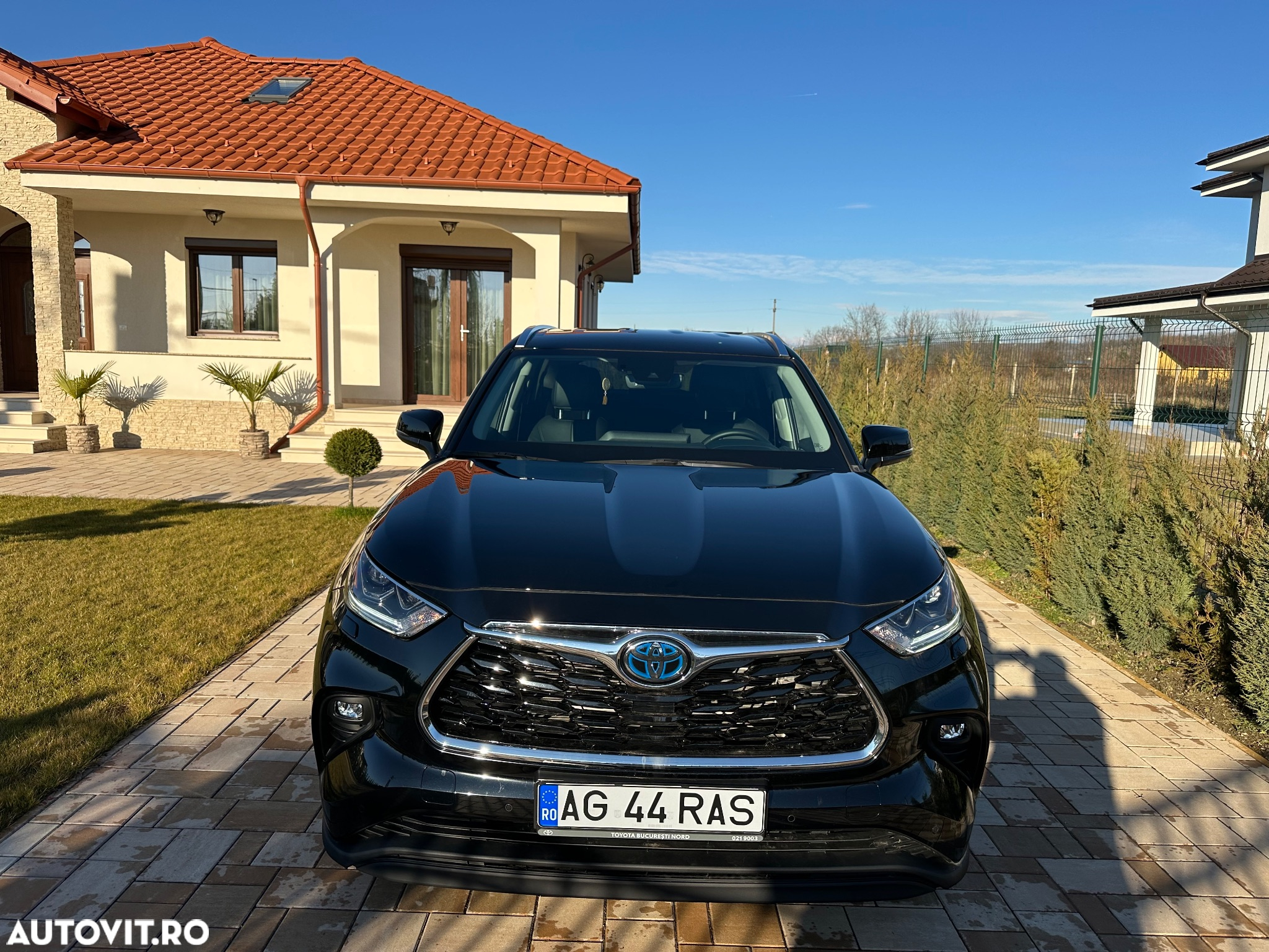 Toyota Highlander 2.5 L Hybrid Dynamic Force 248CP Executive Pearly - 23