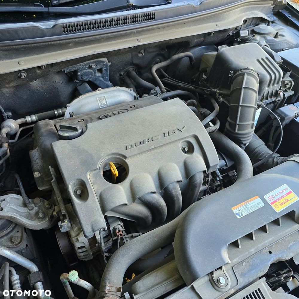 Kia Ceed Cee'd 1.6 Comfort - 16