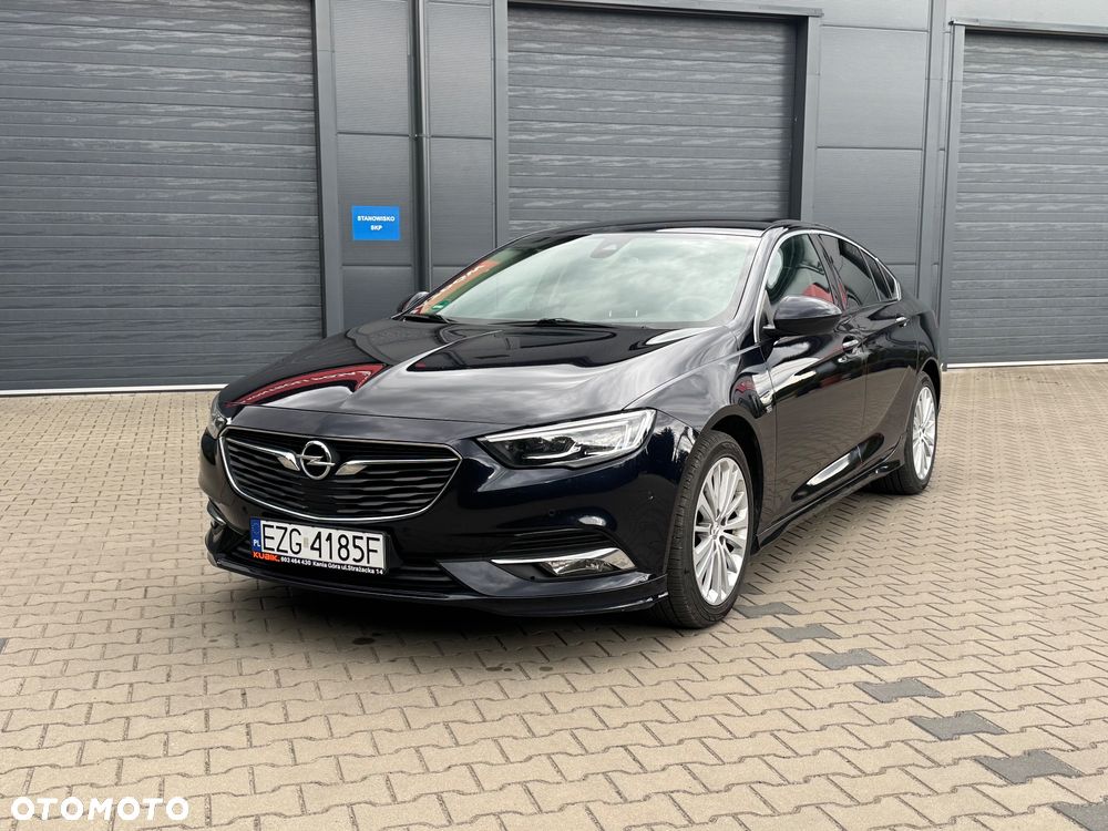 Opel Insignia - 1