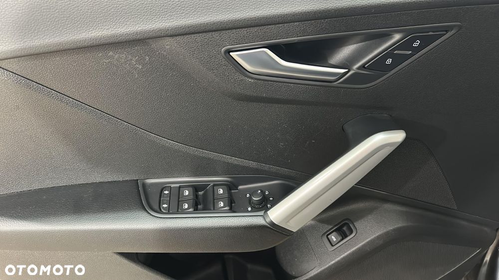 Audi Q2 35 TFSI S tronic - 14