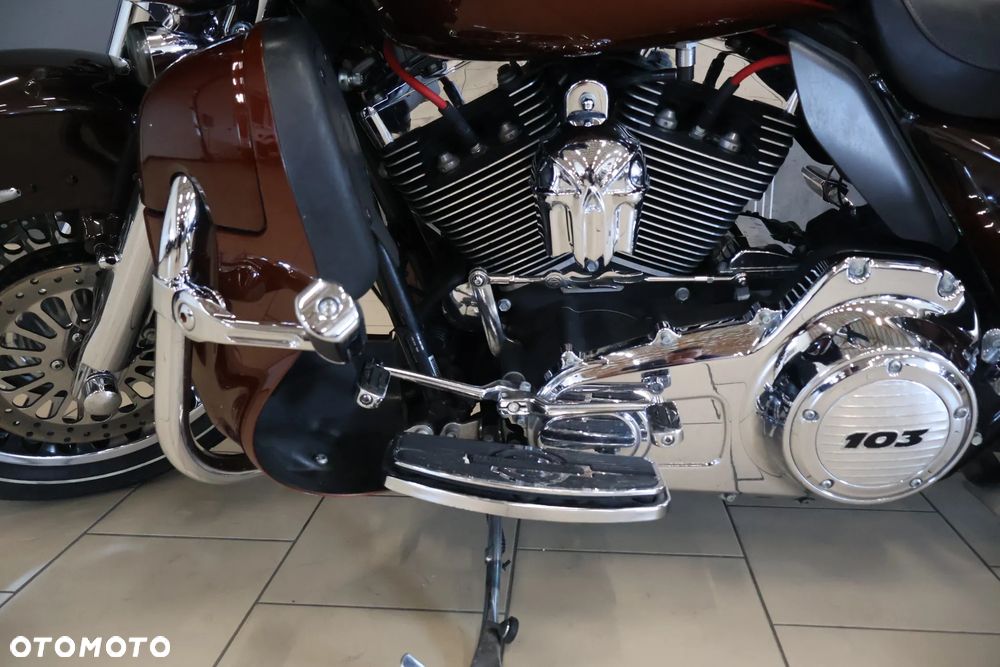 Harley-Davidson Touring Electra Glide - 23