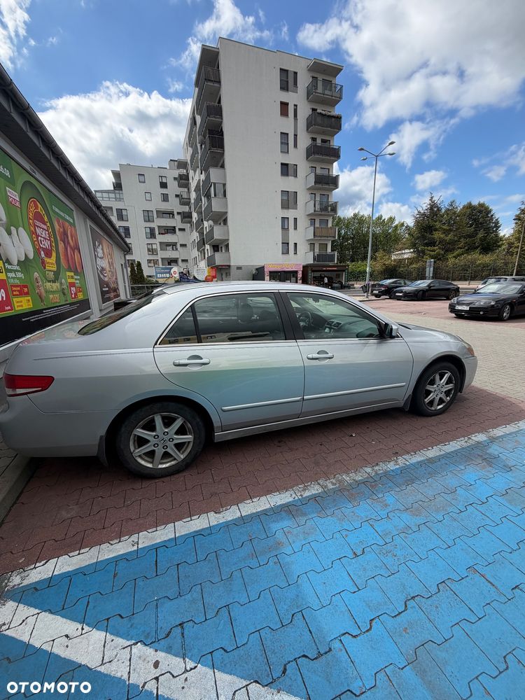 Honda Accord - 3