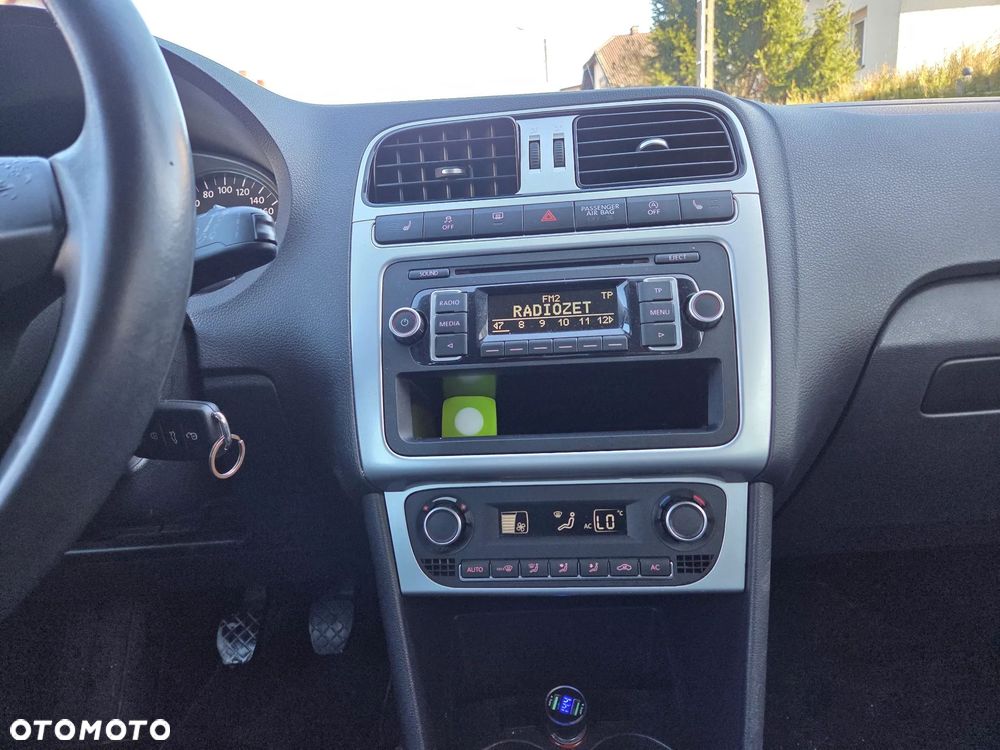 Volkswagen Polo 1.6 TDI DPF BlueMot Comfortline - 12