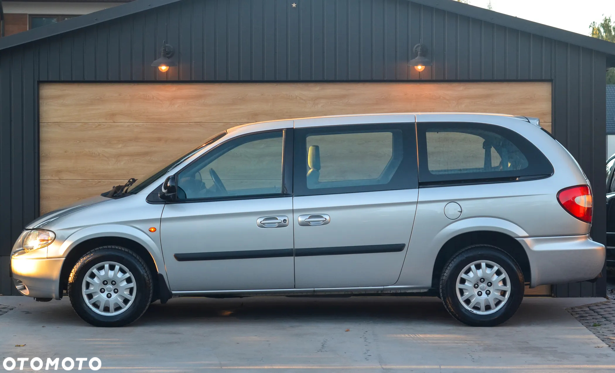 Chrysler Grand Voyager 3.3 LX S&G - 18