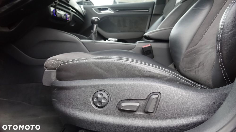 Audi A3 Sportback - 22