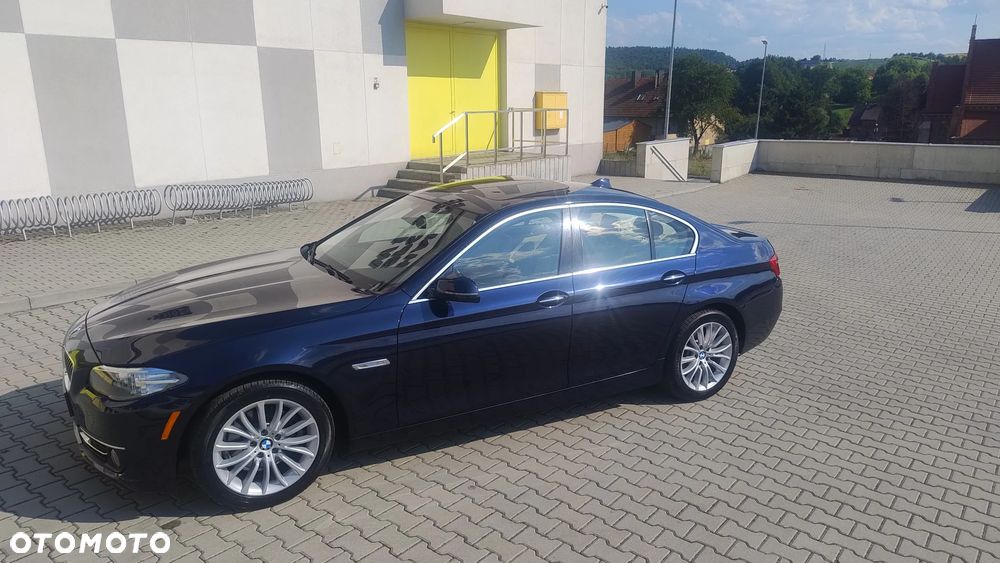 BMW Seria 5 528i xDrive Luxury Line - 27