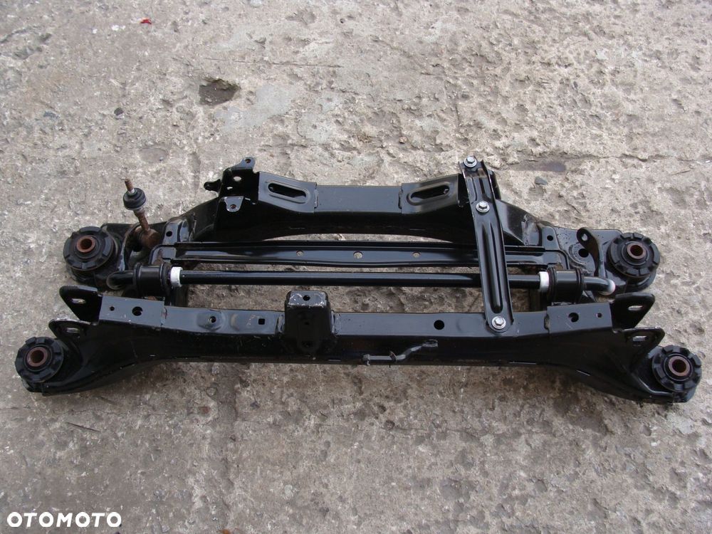 belka tył sanki toyota auris ii !! - 4