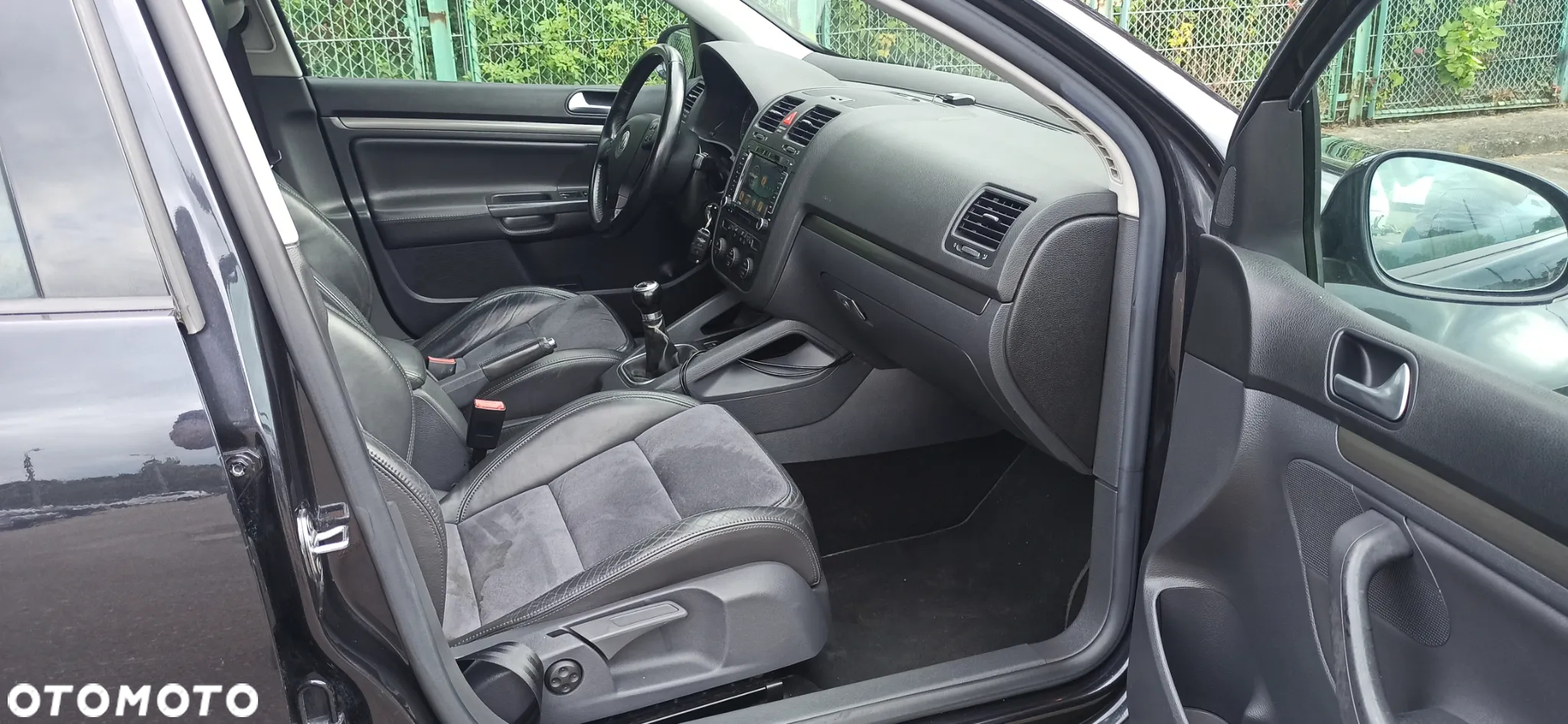 Volkswagen Golf 2.0 FSI 4Motion GT Sport - 18