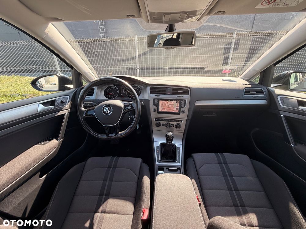 Volkswagen Golf 1.2 TSI BMT Comfortline - 6