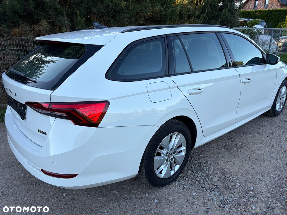 Skoda Octavia 1.5 TSI e-TEC DSG Ambition - 5
