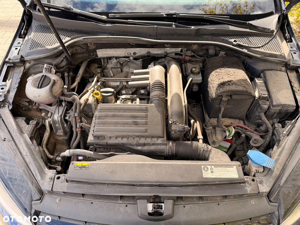 Volkswagen Golf 1.4 TSI BMT Highline DSG - 14