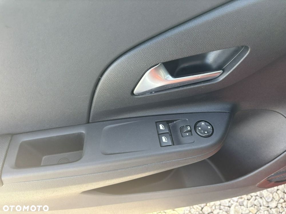 Opel Corsa - 18