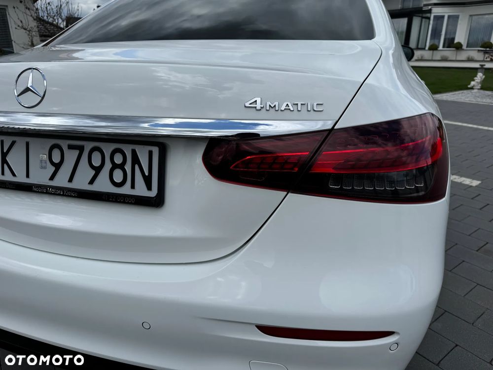 Mercedes-Benz Klasa E 220 d 4-Matic AMG - 12