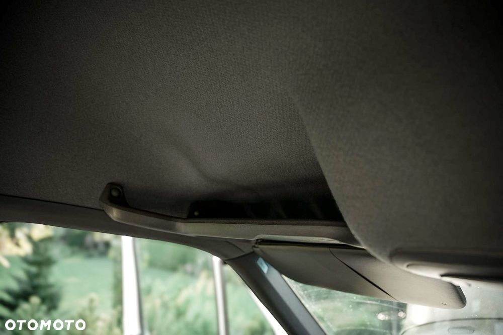 Mercedes-Benz Sprinter - 37