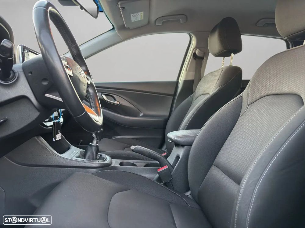 Hyundai i30 1.6 CRDI STyle - 9