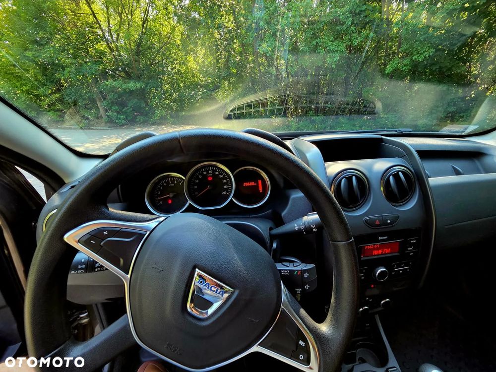 Dacia Duster 1.6 SCe Open S&S - 11