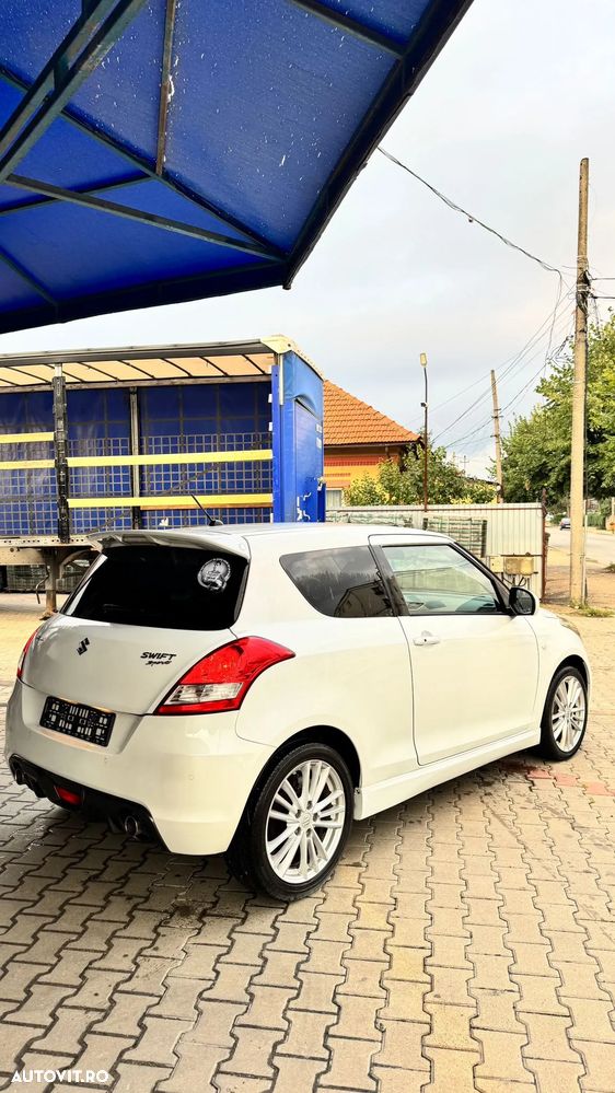 Suzuki Swift - 4