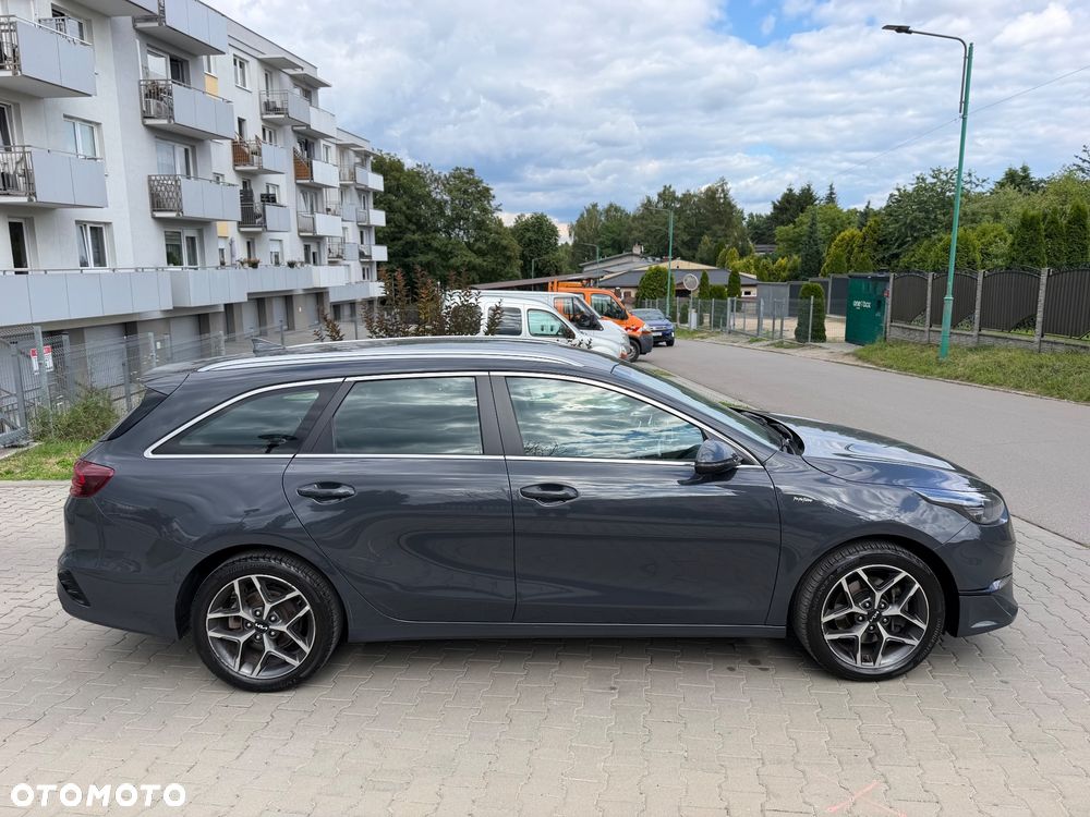 Kia Ceed 1.6 CRDi (48V Mild-Hybrid) DCT7 Platinum - 10