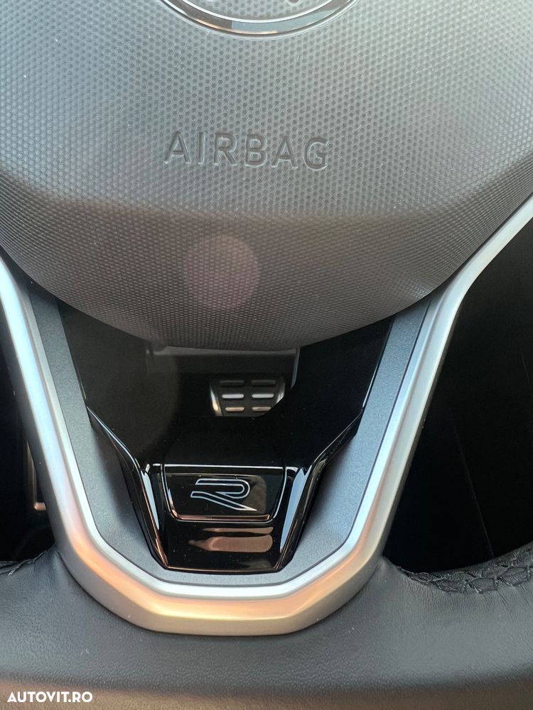 Volkswagen Tiguan - 21