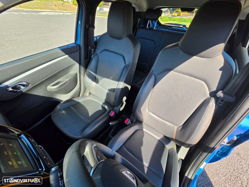 Dacia Spring Comfort Plus - 11