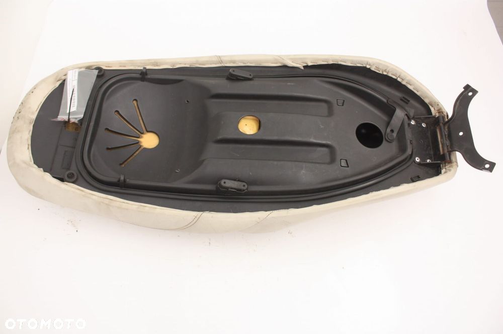 KANAPA SIEDZENIE FOTEL Piaggio Beverly 125 250 - 4