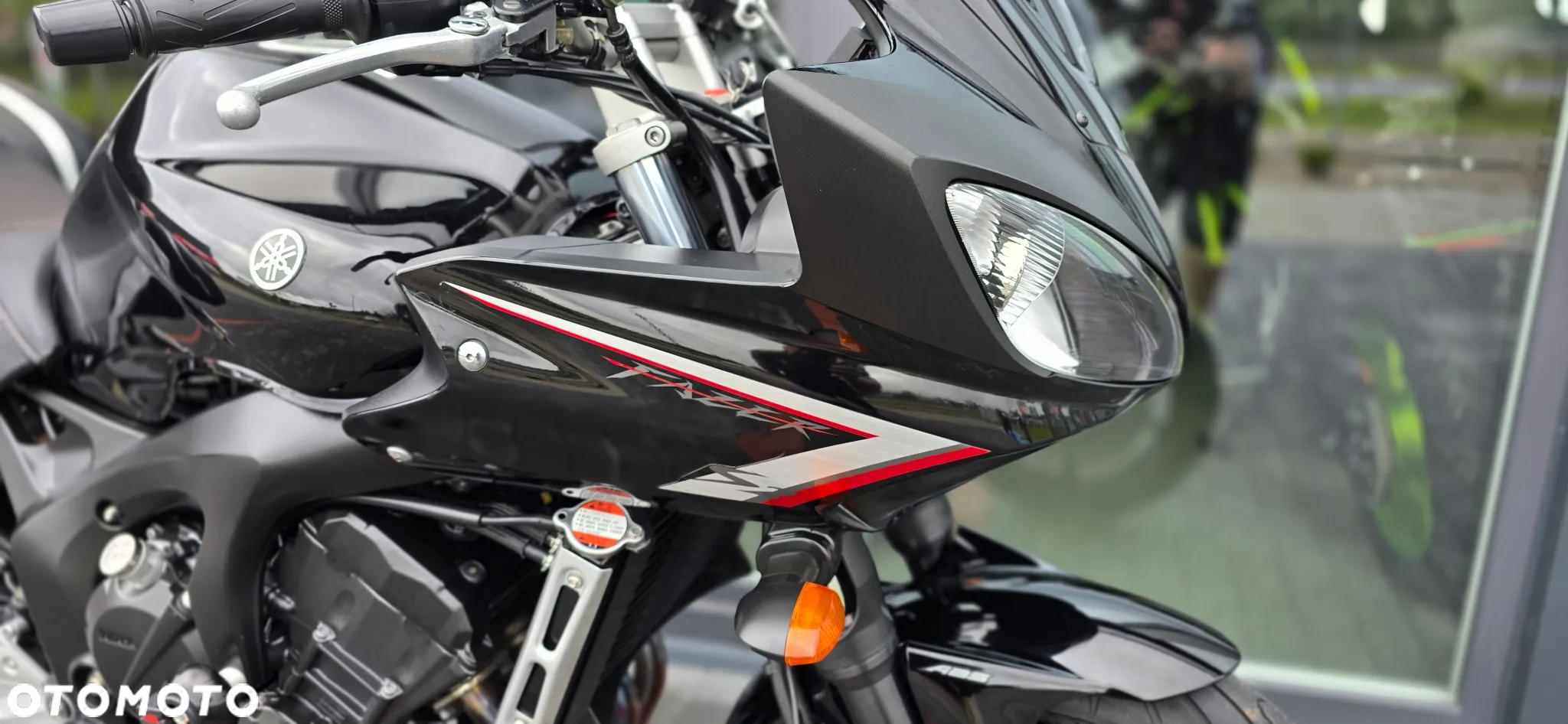 Yamaha FZ6 - 9