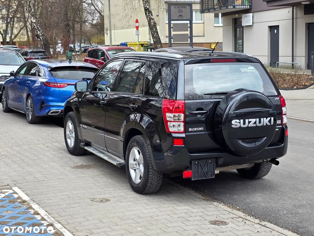 Suzuki Grand Vitara 2.7 V6 - 8