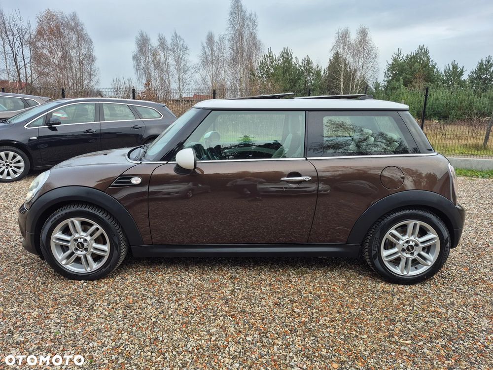 MINI Cooper Bayswater - 36