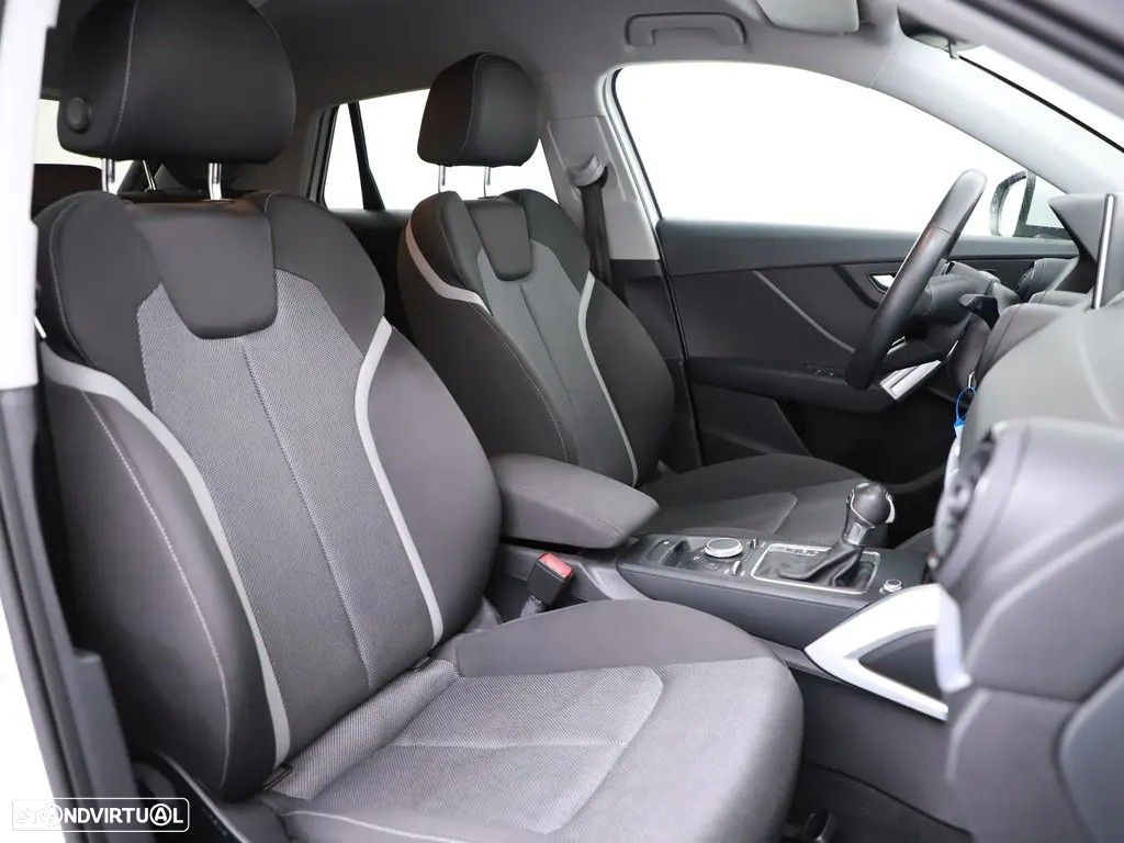 Audi Q2 30 TFSI Sport S tronic - 22