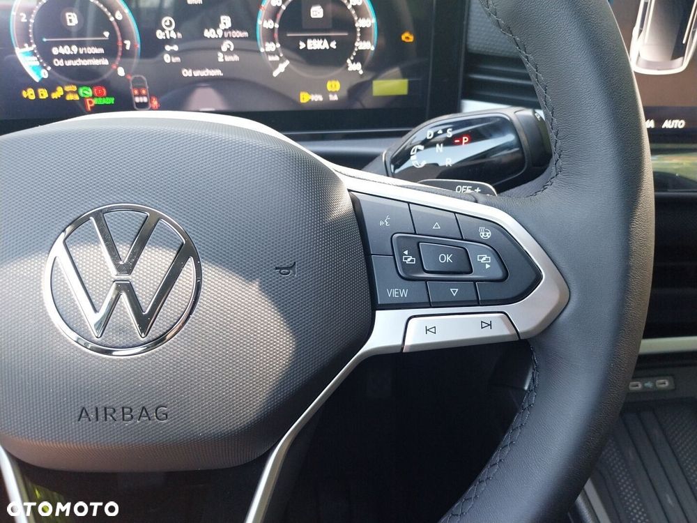 Volkswagen T-Roc 1.5 eTSI Life DSG - 13