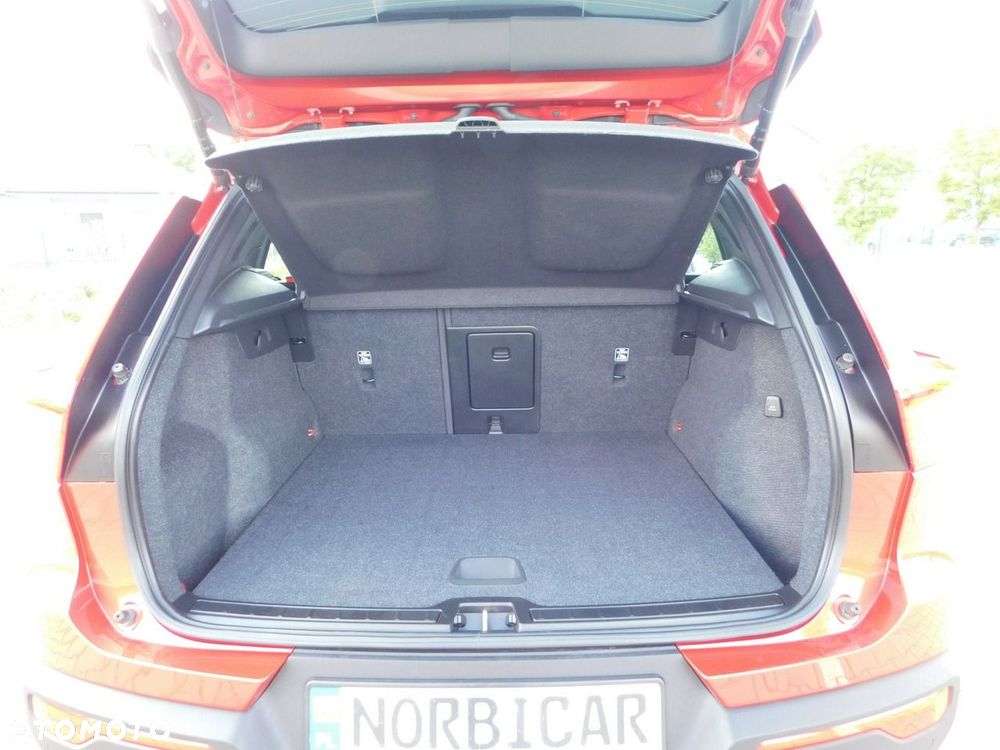 Volvo XC 40 - 26