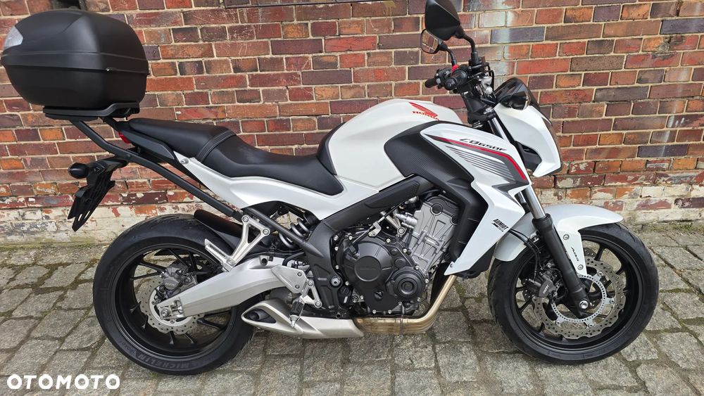 Honda CB - 24