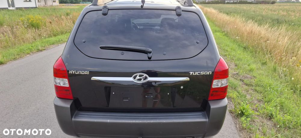 Hyundai Tucson 2.0 Active / Style - 11