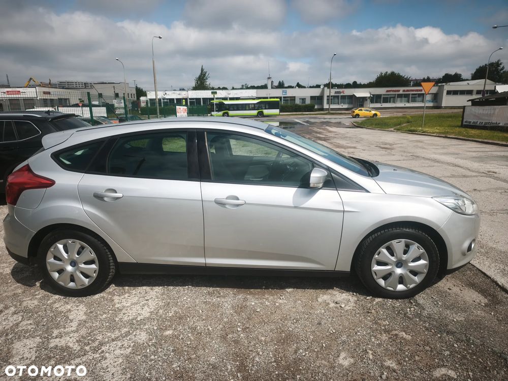 Ford Focus - 9