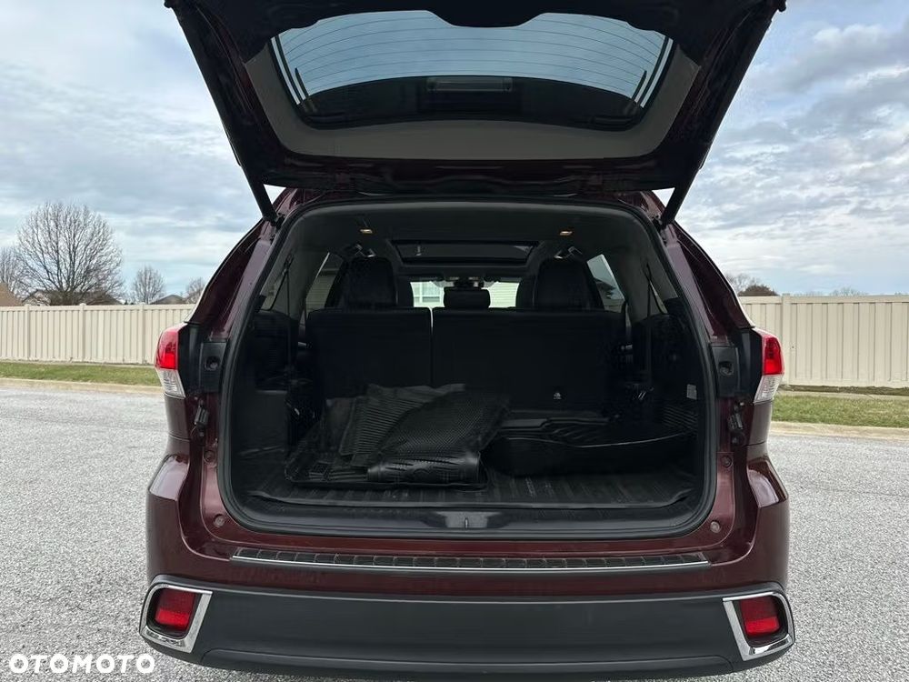 Toyota Highlander 3.5 V6 - 19