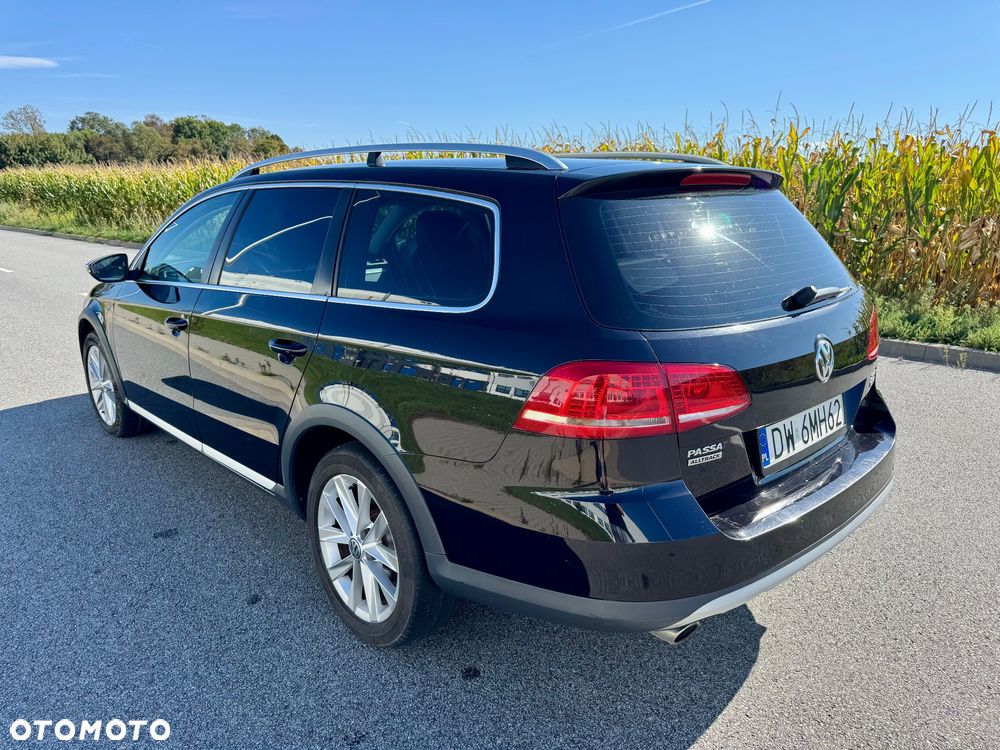 Volkswagen Passat Alltrack 2.0 TDI 4Mot DSG - 3