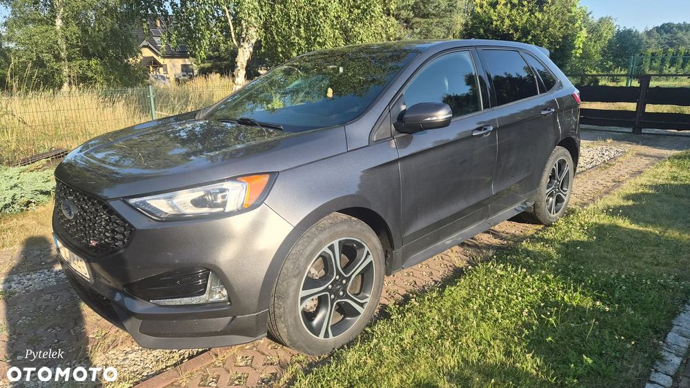 Ford Edge - 1
